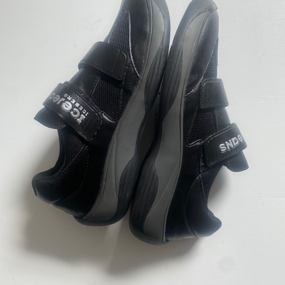 Iceberg Vintage Leather Footwear Sz 42(US 8)